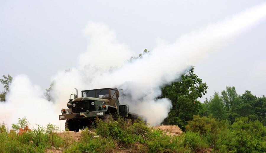  Asia KM500 with MLRS K136 Kooryong 1982 года  (фото 1 из 4)